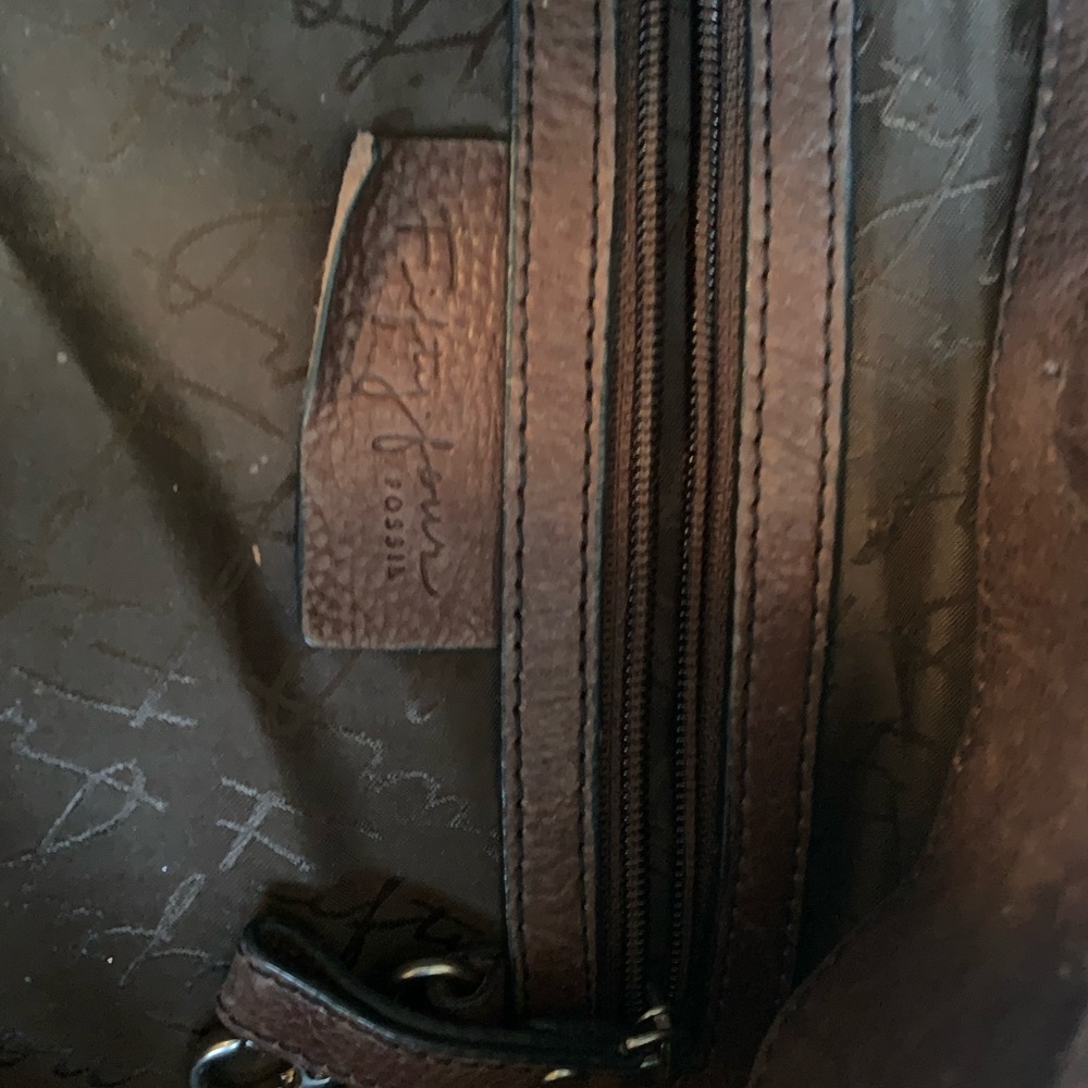 New used Fossil quality leather in chocolate brown. 18”x12”high good condition - Picture 4 of 4
